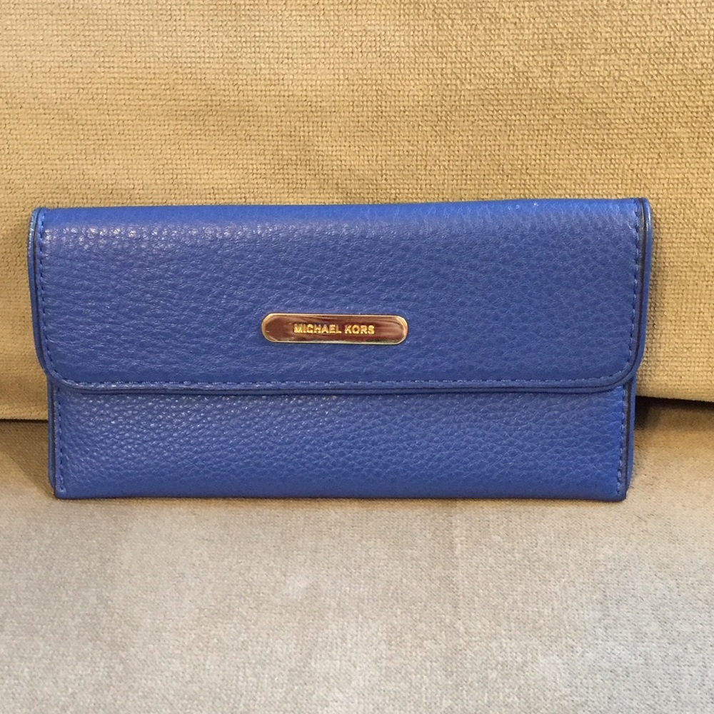 ❌SOLD❌Michael Kors Jet Set flat wallet cobalt - Picture 1 of 6